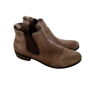 Boston Belle Chelsea Ankle Tan Brown Leather Low Heel Distressed Boots Sz EU 41